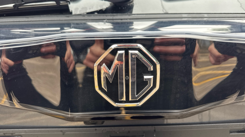 MG MG4 180kW Trophy EV Extended Range 77kWh 5dr Auto Electric Hatchback